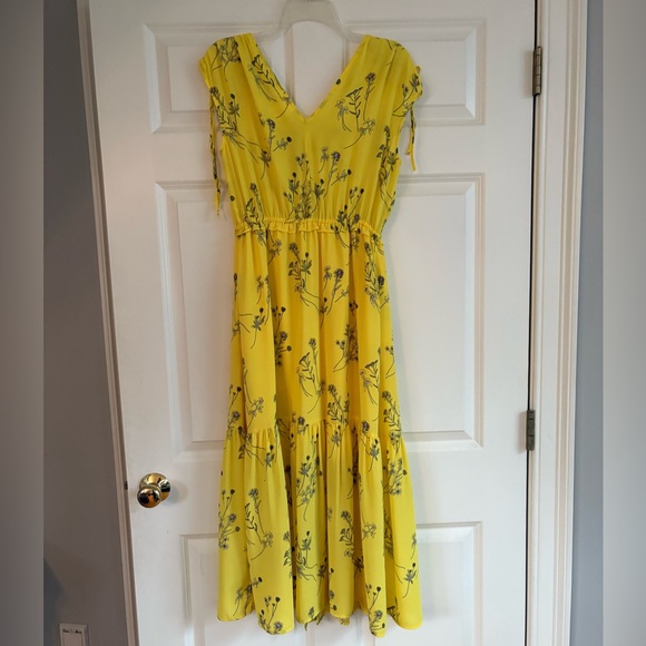 GAP Sunny Yellow Floral Maxi Dress - Picture 2 of 3